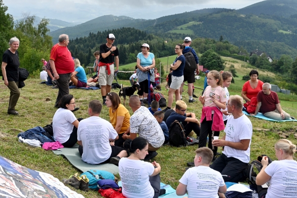 Byliśmy na najwyższym szczycie Pasma Łososińskiego. Wędrowaliśmy na szczyt góry Jaworz