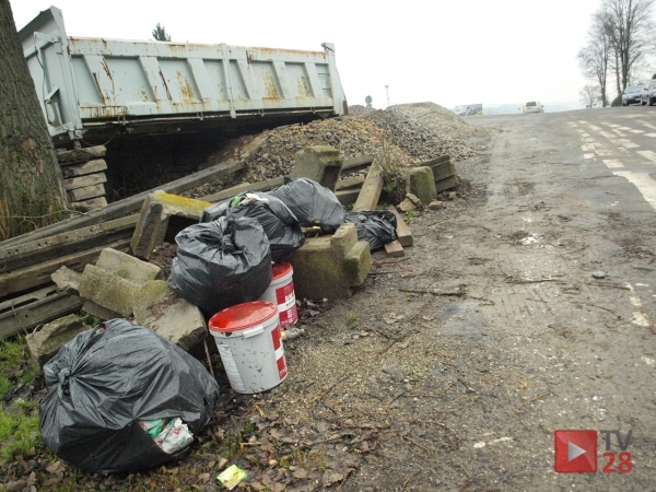 Kasina Wielka. Gmina nie chce usunąć swoich śmieci