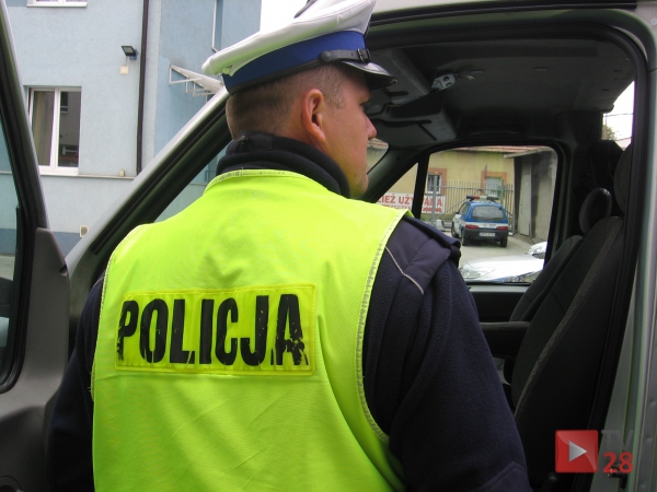 Raba Niżna. Skradziono BMW za 100 tys. złotych