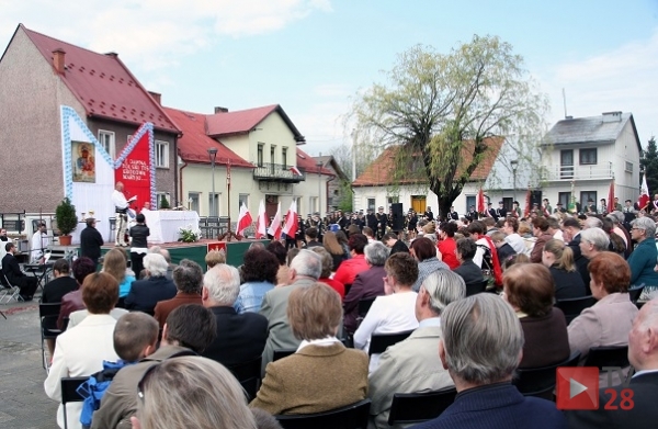 Mszana Dolna. Na rynku o Konstytucji i ślubach lwowskich