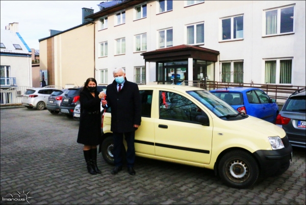 Fiat Panda od Powiatowej Inspekcji Weterynaryjnej trafił do Urzędu Miasta