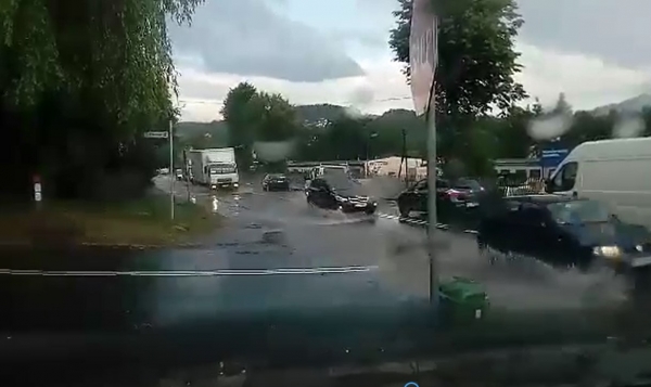 Wasze filmy i… zalane ulice na terenie Limanowej