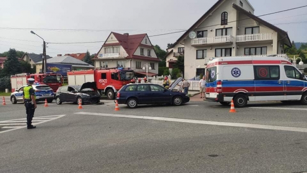 Zderzenie dwóch pojazdów na ul. Kościuszki w Limanowej