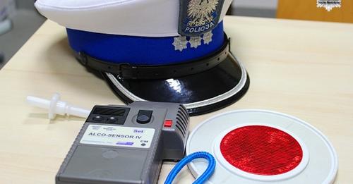 Obywatelskie zatrzymanie 29-letniego mężczyzny. Kierujący miał ponad 3 promile alkoholu, próbował uciekać