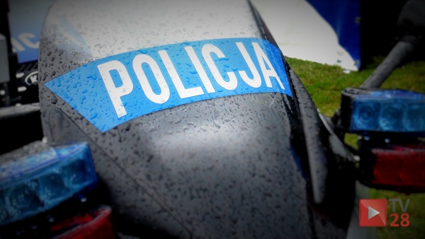 Poręba Wielka. Policjanci ścigali pijanego motorowerzystę