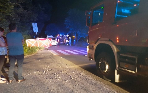 Tragiczny w skutkach wypadek na ul. Bronisława Czecha: 50-letni mężczyzna zginął pod kołami BMW