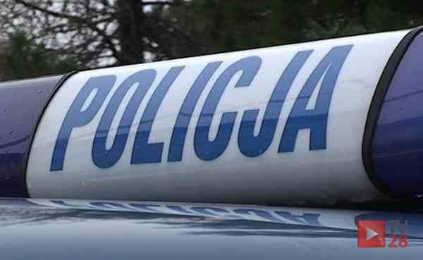 Szczawa. Skok na sklep nie udał się. Złodzieje uciekali przed policją z prędkoscią 150 km/h
