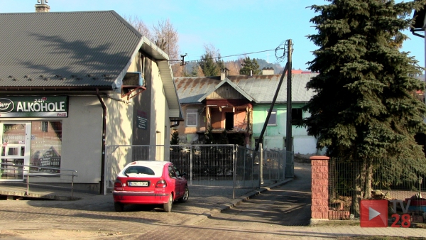 Limanowa. Burmistrz z pomocą komornika wyrzuci Romów?