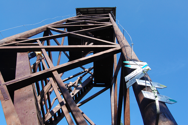 Wieża widokowa na Mogielicy ma zostać oddana do użytku do końca sierpnia 2022 roku