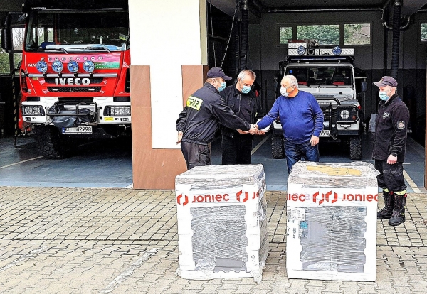 Firma „Joniec” wsparła tymbarskich strażaków