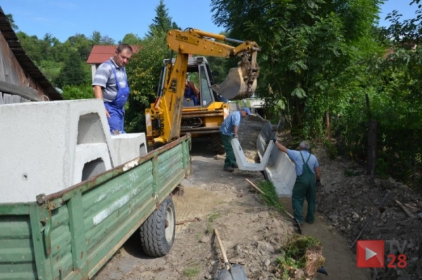 Mszana Dolna. "Ujarzmili" niepozorny potok