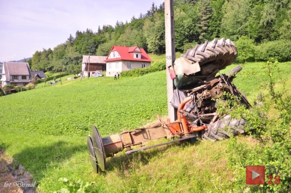 Dwa groźne wypadki z udziałem ciągników