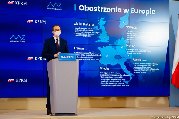 Rząd zapowiedział otwarcie hoteli, stoków, kin, teatrów i basenów. – To forma umowy społecznej, zależna od przestrzegania reżimu sanitarnego – mówi minister zdrowia