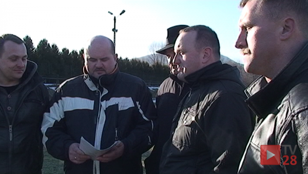 Jest porozumienie. Piłkarze wybiegną na boisko