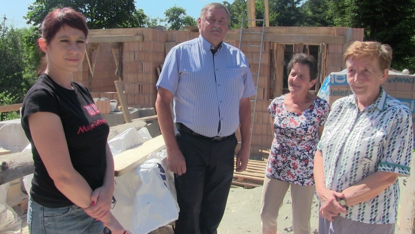 Zofia Kądziołka w pożarze straciła syna. Spłonął jej też dom. Teraz chciałaby go odbudować