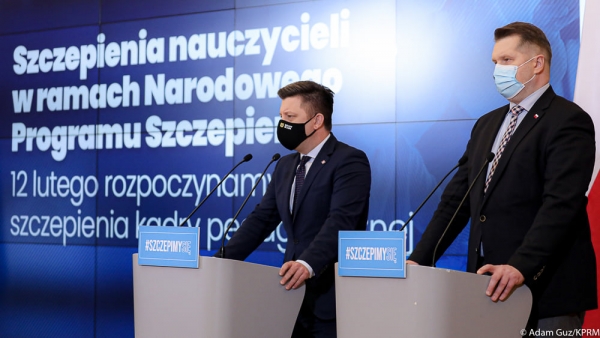 Nauka zdalna w starszych klasach szkół podstawowych oraz w szkołach średnich przedłużona do końca lutego