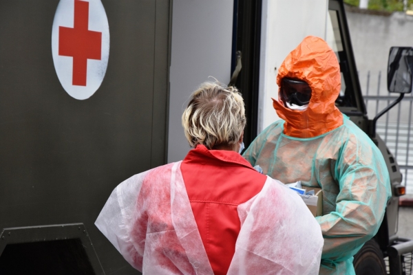 Nowe zakażenia SARS-CoV-2 potwierdzono u 60 osób: Wśród nich mieszkańcy powiatu limanowskiego