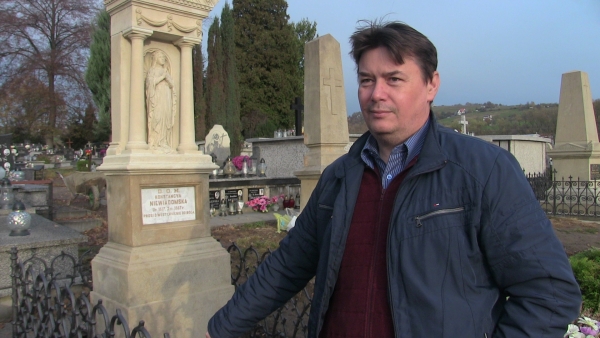 Powraca piękno nagrobków cmentarza w Łososinie Górnej