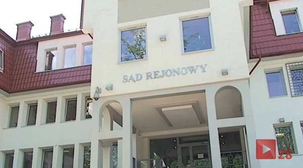 Sądy o sądzie. Komentarze