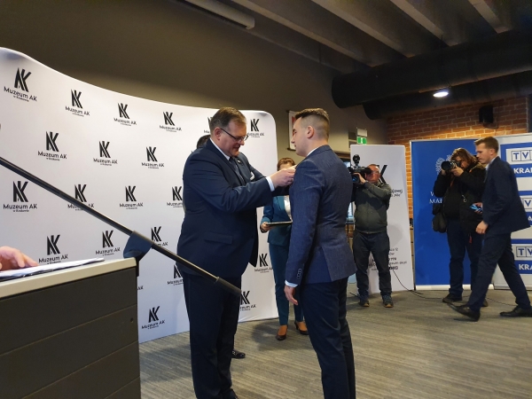 Medal „Pro Patria” dla Przemysława Bukowca