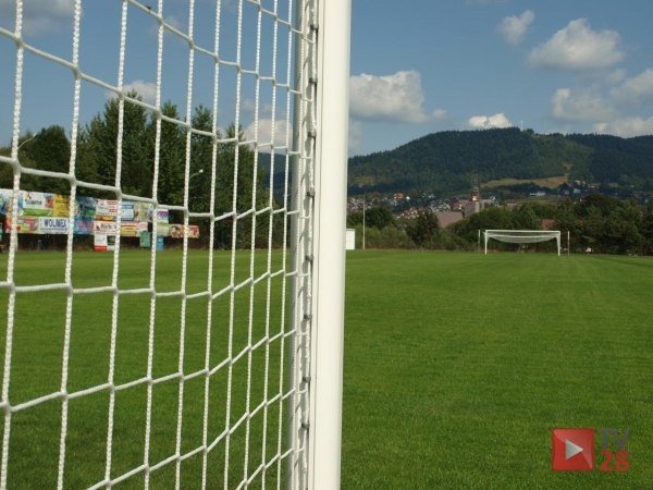 Sprzedano 70% biletów na "inaugurację" II ligi w Limanowej