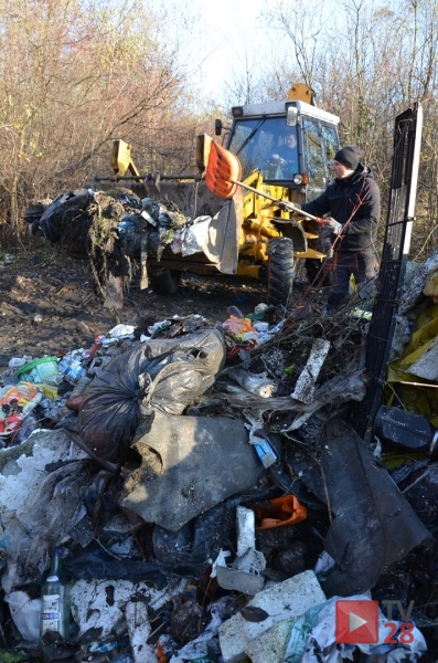 Ustawa śmieciowa niewiele pomogła. Samorządy bezradne na dzikie wysypiska