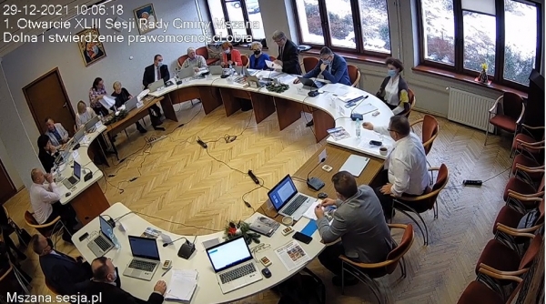 Radni gminy przyjęli budżet na 2022 rok. Głosowanie poprzedziła gorąca dyskusja i ostra wymiana zdań