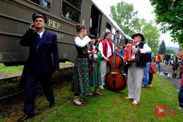 Znamy już rozkład jazdy pociągu retro w maju i w wakacje