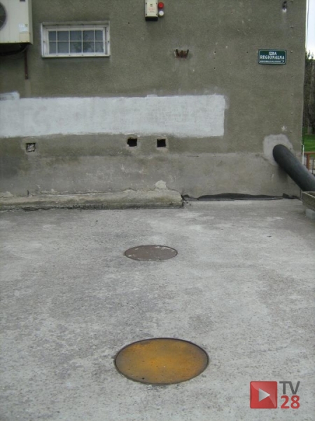 Łącko/ Niebezpieczne bloki – Interwencja!