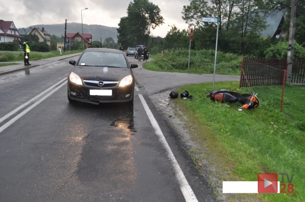 Kamienica. Opel uderzył w motorowerzystów, Bilans weekendu