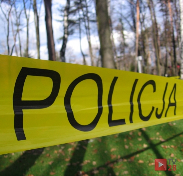 Stara Wieś. Staruszka znaleziona na swojej posesji