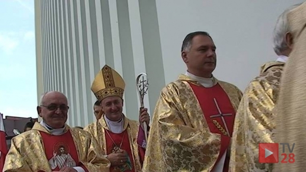 Stara Wieś. Mieszkańcy obchodzili jubileusz 25 lat istnienia parafii