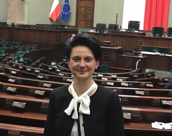 Poseł Urszula Nowogórska zaprasza młodych do współpracy