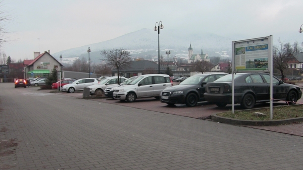 Urząd Miasta ogłosił przetarg na zorganizowanie i obsługę płatnych parkingów
