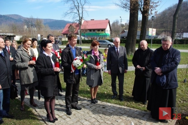 Złożyli hołd tragicznie zmarłym pod Smoleńskiem i ofiarom Katynia