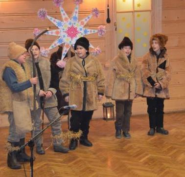 Kolędnicy z Kasiny brylowali w Podegrodziu