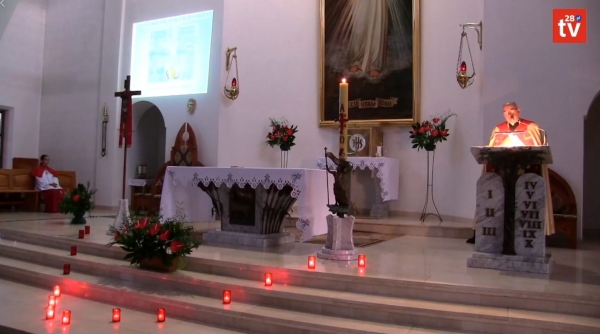 Retransmisja nabożeństwa "Drogi Światła" z kościoła parafialnego pw. Miłosierdzia Bożego
