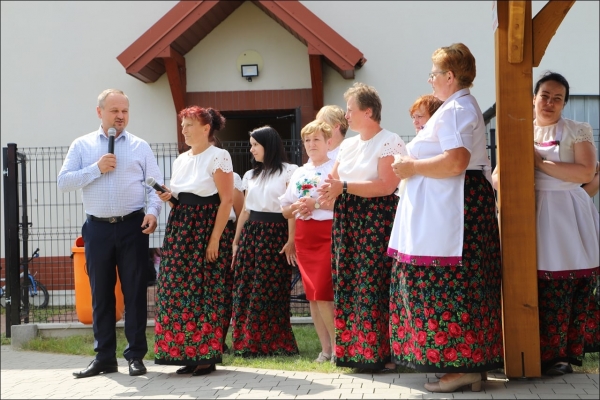 Dzieci mogą już korzystać z nowego placu zabaw. Otwarcie nastąpiło podczas pikniku „Witamy wakacje”