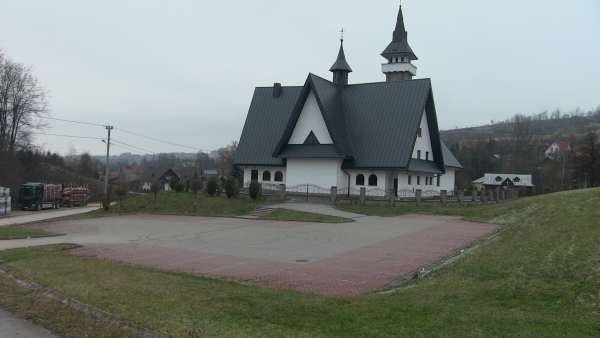 Gmina wybudowała parking, teraz musiała wypłacić odszkodowania