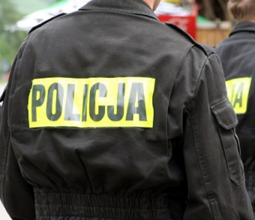 Nowe Rybie. Szukają sprawcy włamania do sklepu