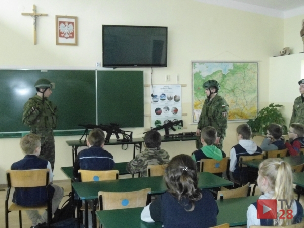 Strzelcy zachęcali do wstąpienia w szeregi swojej formacji