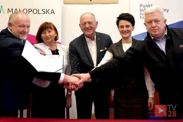 Limanowa. Transport miejski w Limanowej czekają ogromne zmiany. Miasto otrzymało 11,3 mln złotych z unijnej kasy