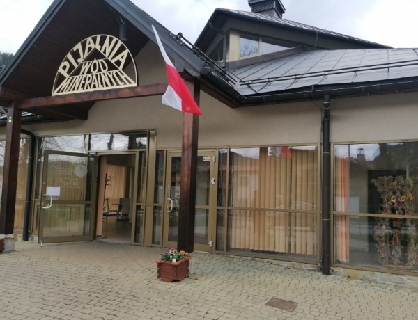 Wojewoda wyraził opinię ws. nadania imienia Antoniego Gryziny-Laska Pijalni Wód Mineralnych w Szczawie. Rada Gminy ponownie zajmie się wnioskiem