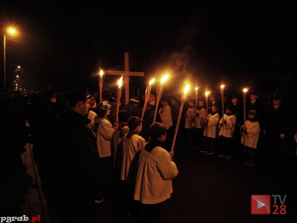 Droga Krzyżowa ulicami Mszany Dolnej
