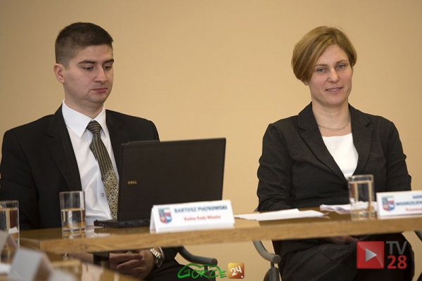 Mszana Dolna. Czy radnym miejskim trzeba kupić laptopy?