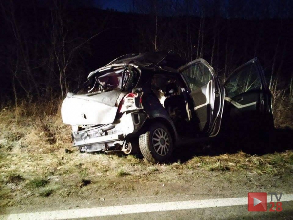 Podobin. Zderzenie autobusu z osobówką. Nie żyje 30-latek