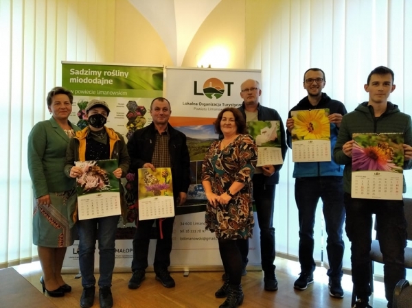 Rozstrzygnięto konkurs fotograficzny „Pszczoła w obiektywie”. Pierwsze miejsce zajęła Julia Śmiałek