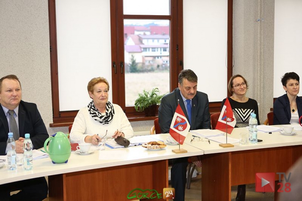 Krótka sesja Rady Gminy Mszana Dolna