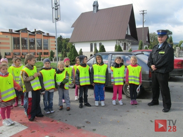 Świdnik. Uczniowie podstawówki wzięłi udział w akcji "Odblaskowa szkoła"