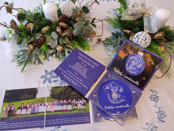 Zespół regionalny „Starowiejski Hyr” wydał płytę z kolędami i pastorałkami